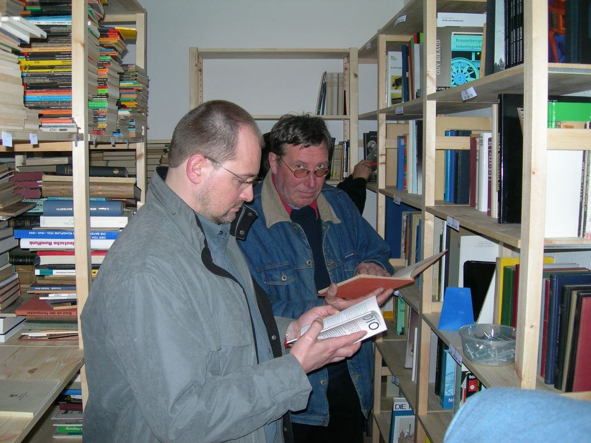 Historische Fachbibliothek als Quelle für funkgeschichtliche Forschung